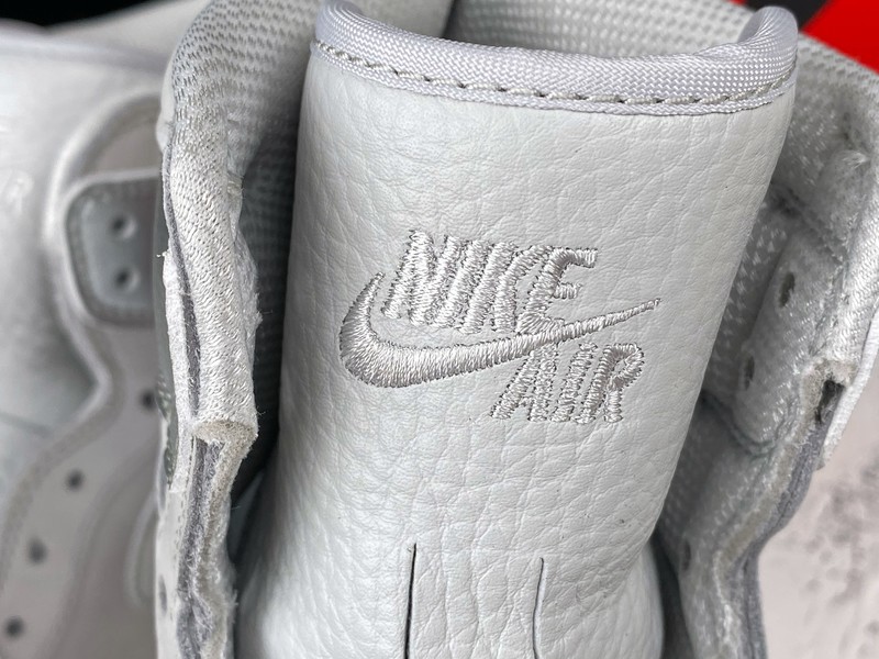 Air Jordan 1 High OG Japan